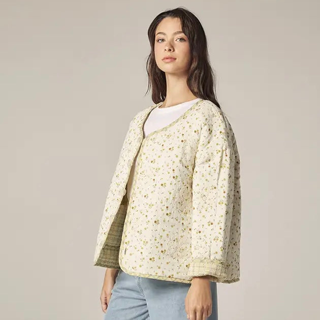 Amente- Eyelet Reversible Quilted Jacket