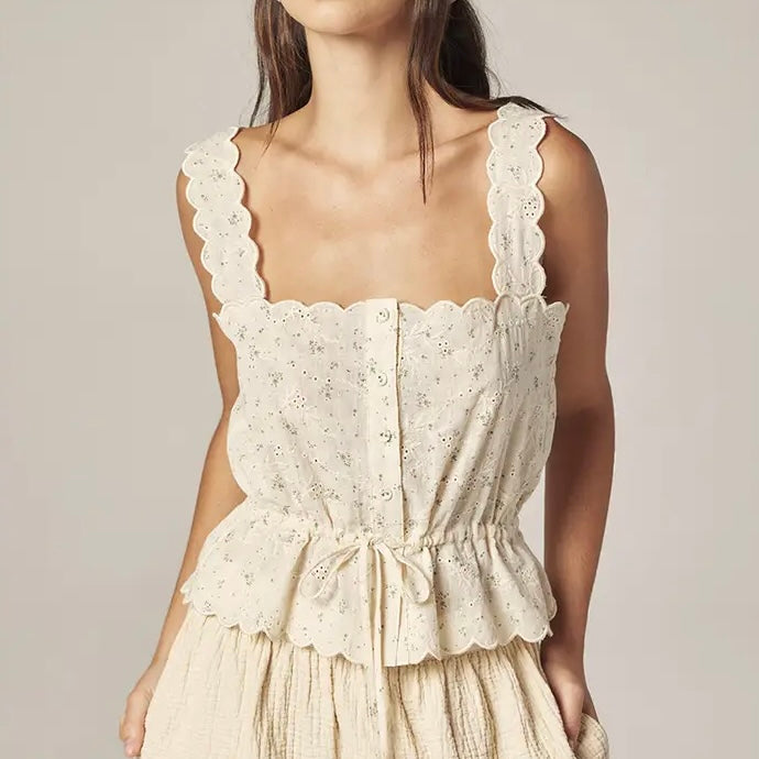 Amente- Scallop Lace Tie Top