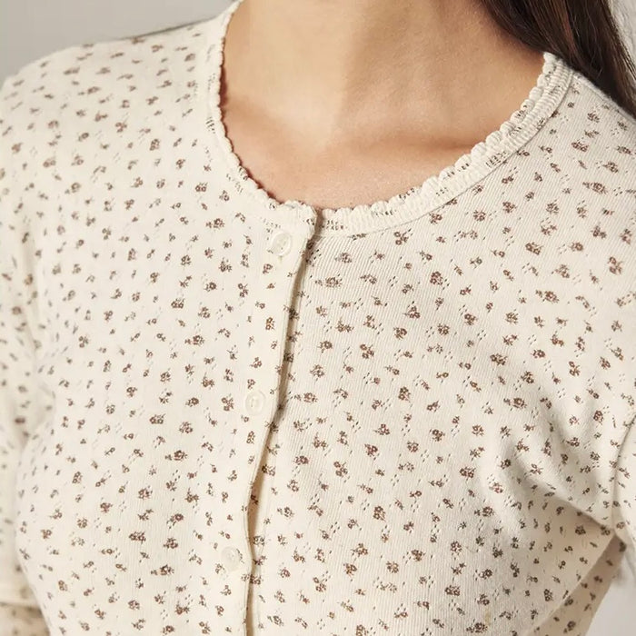 Amente- Romantic Button-Down Short Cardigan