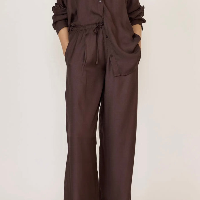 Laude the Label- Easy Pant - Chocolate Brown