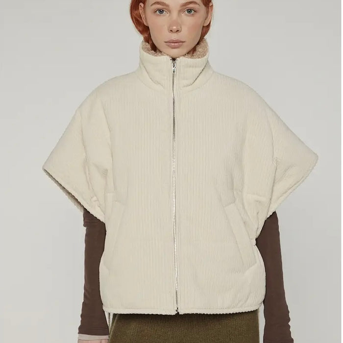 A Mente-Reversible High-Neck Vest