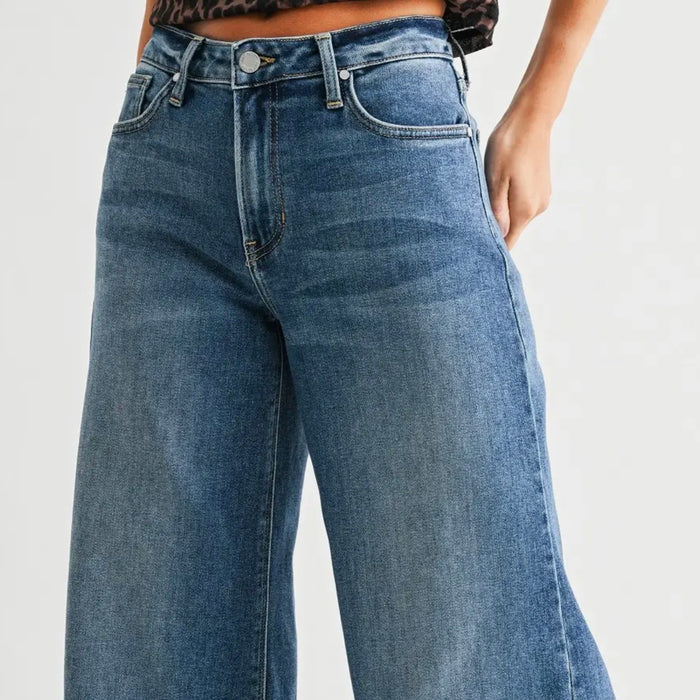 Just Black Denim-Wide Leg Flare Crop /Medium Wash