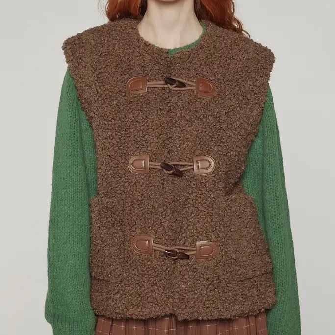 Amente- Reversible Toggle Button Vest