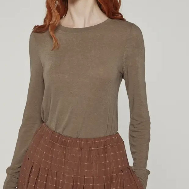 A Mente- Wool Blend Lightweight Knit Top
