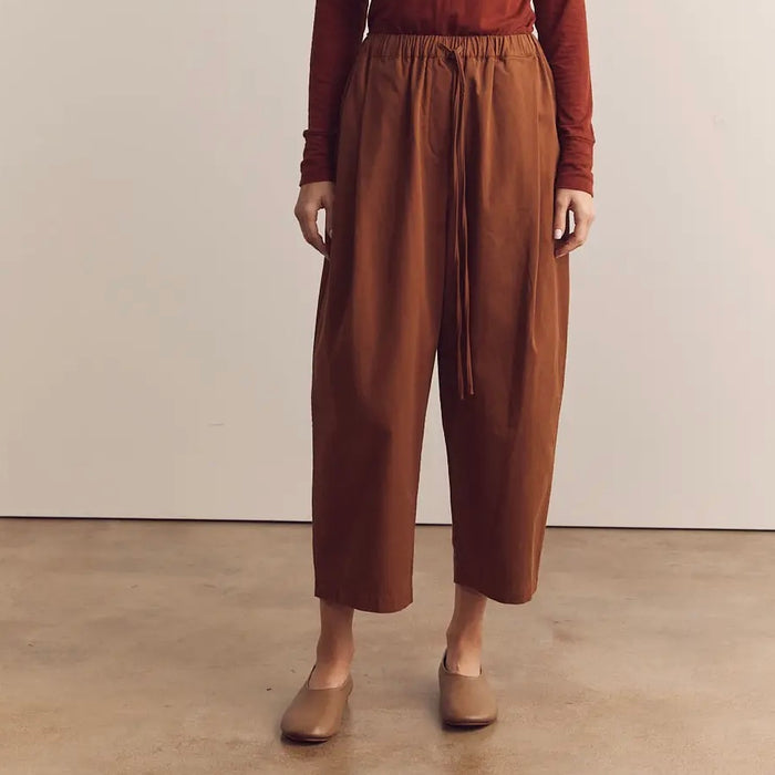 A Mente- Pleated Drawstring Pants Red Bean