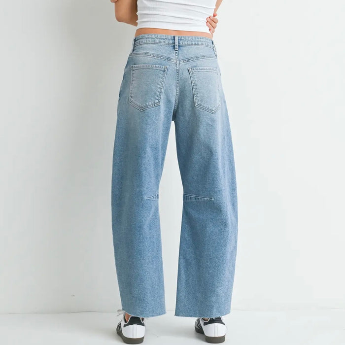 Just Black Denim- Barrel Jean w/ Seams / light wash