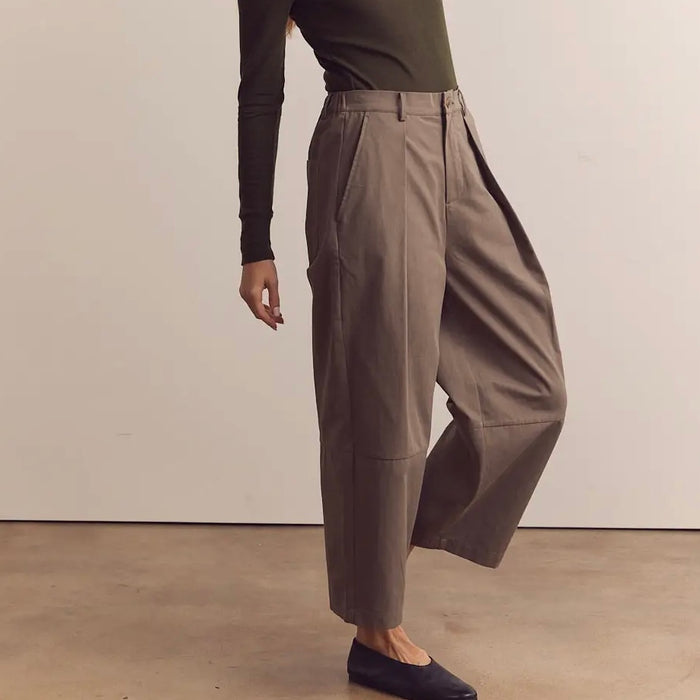 A Mente- Wide-Leg Ankle Trousers